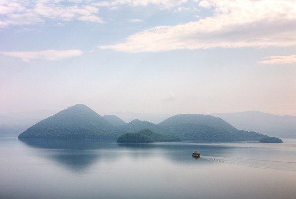 Lake Tōya